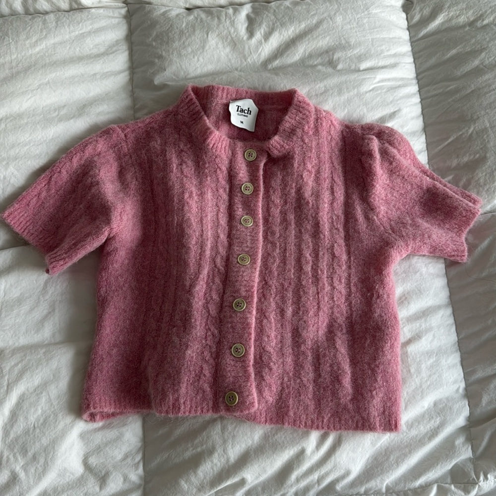 Tach crop top